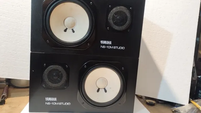 Caixas Yamaha NS 10 original 