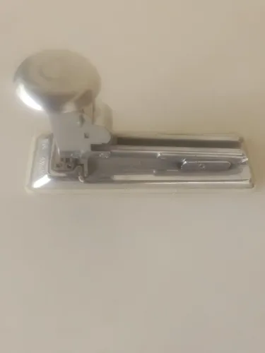 Grampeador Ret Lit, usado.