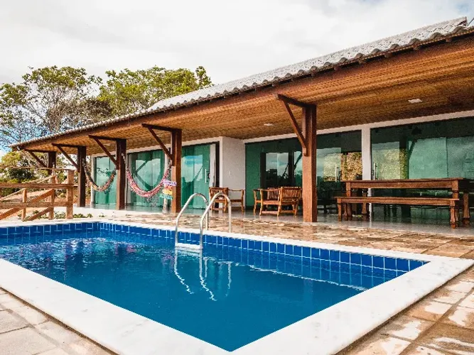 Casas de 2 e 3 quartos em um Condomínio Fazenda em Gravatá. 