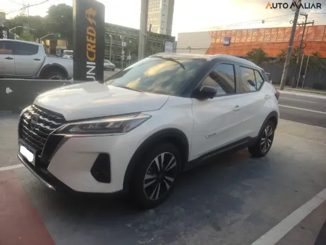 Nissan Kicks Exclusive 1.6 Flex AUT 2024 13.000km !!! Felipe 