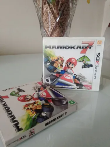 Mario Kart 7 -  Completo, luva e manual.