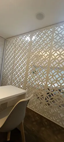Painel vazado mdf 2 peças. Vai com os encaixes 