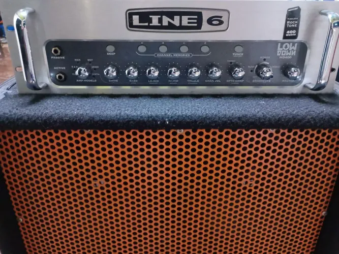 Amplificador para contra baixo cabeçote combor cubo profissional. Toooop toopp