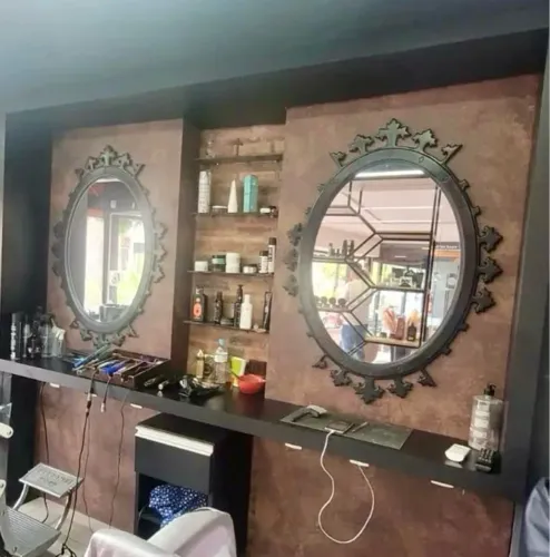 OPORTUNIDADE-  MÓVEIS para Barbearia-  3 Paineis com bancada e 3 Espelhos