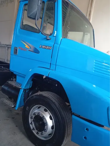 MERCEDES-BENZ/L 1620(ano:2005)