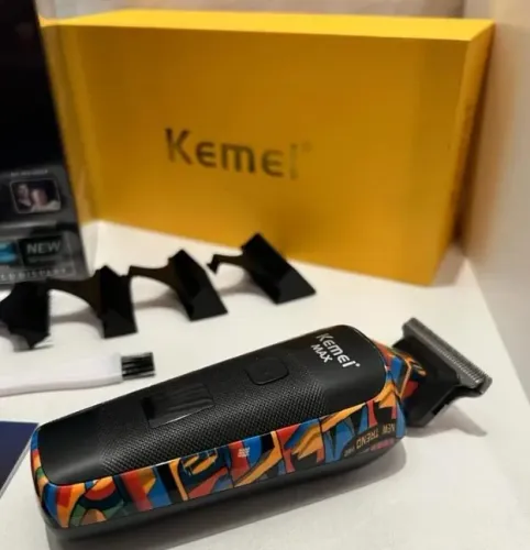 Máquina de Cortar Cabelo Kemei Sem Fio Profissional de Acabamento