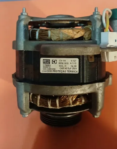 Motor lavadora Electrolux. 