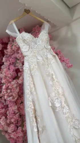 Vendo Vestido de Noiva