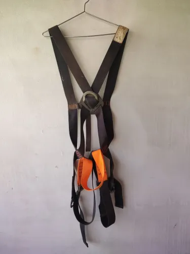 Cinto paraquedista com talabarte 