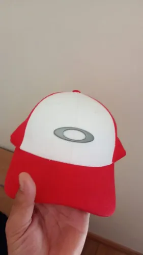 Boné Oakley