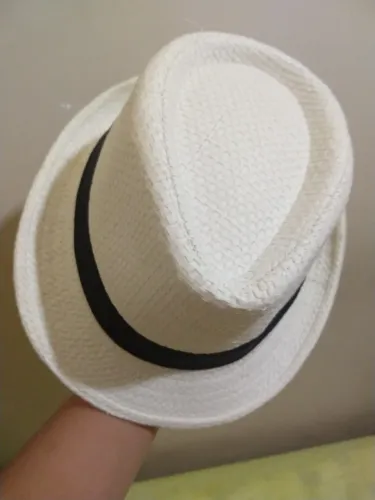 Chapéu de palha estilo Panamá