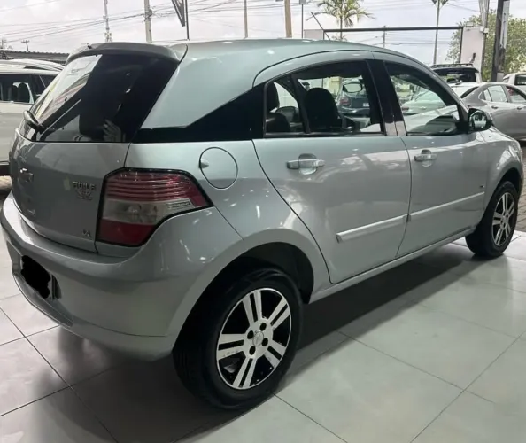 Chevrolet Agile LTZ 1.4 MPFI 8V Flexpower 5P 2012