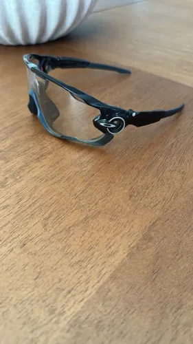 Óculos Oakley JawBreaker