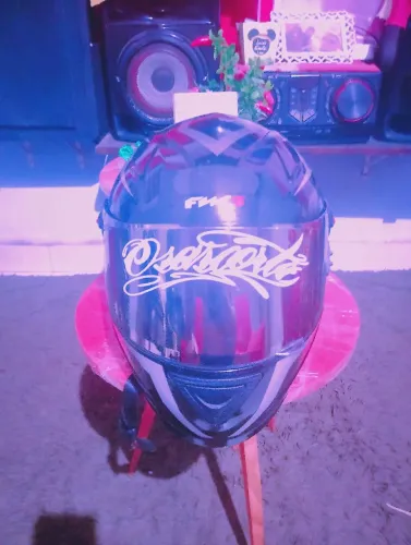 Capacete