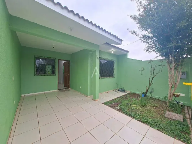 Casa para locação com 2 quartos no Bairro Universitário Cascavel/PR.
