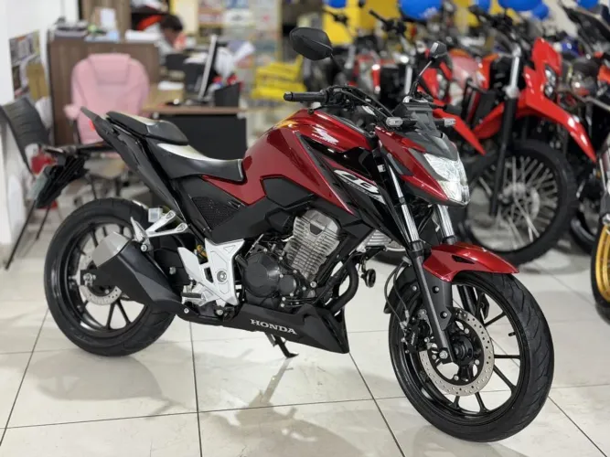 HONDA CB 300F TWISTER CBS