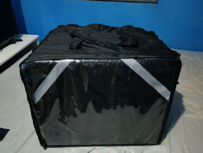 Vendo uma bag e a antena corta pipa vai junto