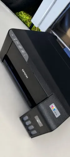 Impressora L1250 para manutenção 