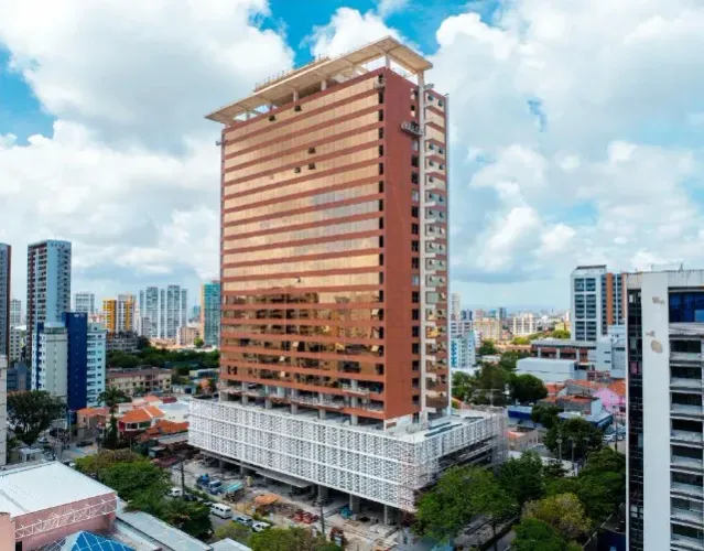Salas Comerciais na Avenida Santos Dumont Cod0344