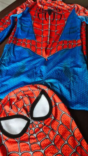 Fantasia Homem aranha com máscara capuz