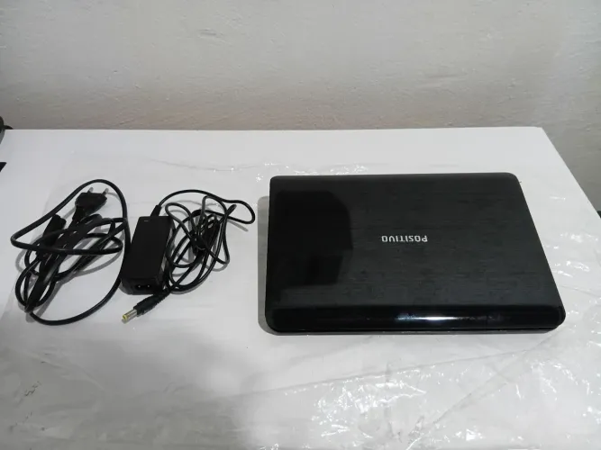 Netbook positivo mobo black