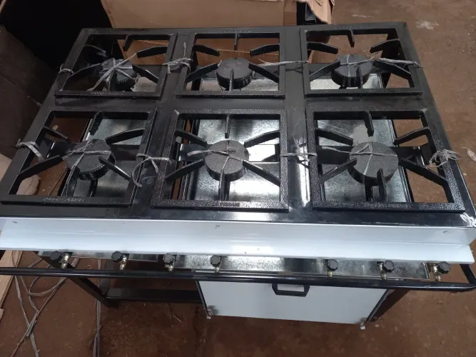 FOGÃO INDUSTRIAL NOVO 6 BOCA COM FORNO PEÇA UNICA 41 9- *