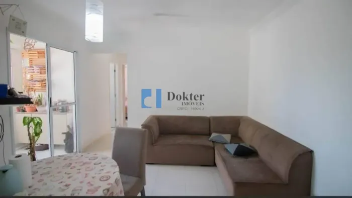 Apartamento com 2 dormitórios no Horto Florestal