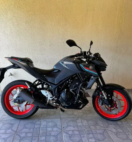 MT 03 2021 NOVÍSSIMA CINZA Troco por moto de menor valor