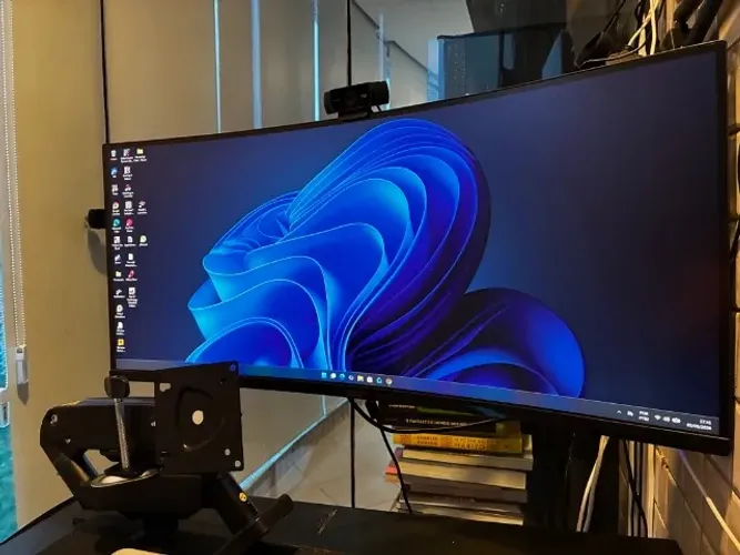 Monitor Ultrawide Acer Nitro 34" QHD + Braço Articulado a Gás ELG.