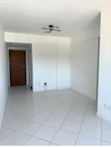 ALUGUEL NA PARALELA - 3 QUARTOS - Suite - Excelente localização