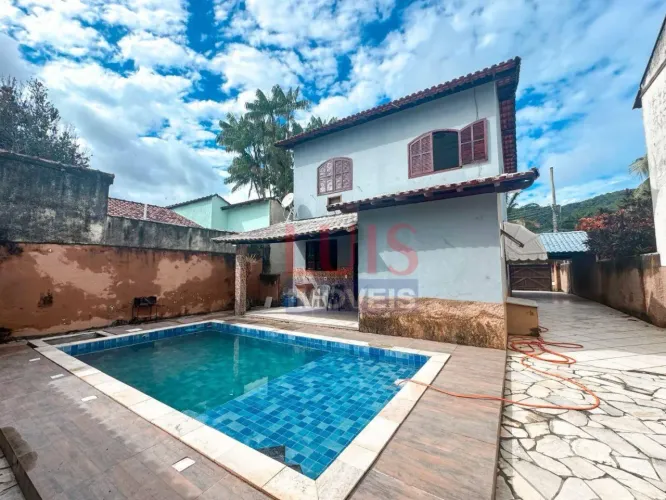 Casa com 3 dormitórios para alugar, 200 m² por R$ 4.500/mês + taxas - Itaipu - Niterói/RJ
