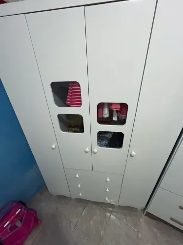 Guarda roupa infantil 