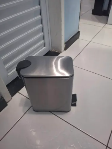 Lixeira Inox 5L com Pedal - Banheiro ou Cozinha