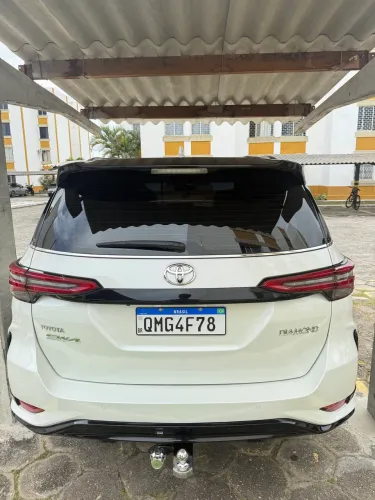 Toyota Hilux SW4 SRX 4X4 2.8 TDI 16V Dies. Aut. 2019