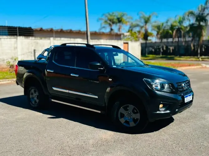 Nissan Frontier Attac.cd 4X4 2.3 Bi-TB Die. AUT 2019