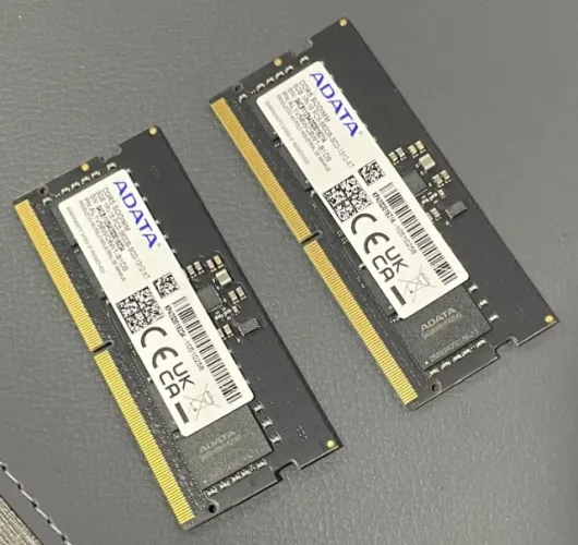 KIT RAM ADATA 16GB (2x8) DDR5 5600MHz para notebook