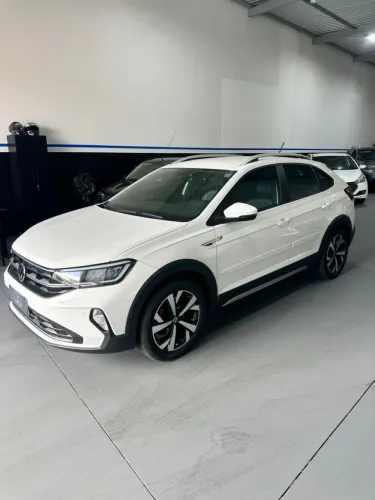 Volkswagen Nivus Highline 1.0 200 TSI Flex AUT 2022
