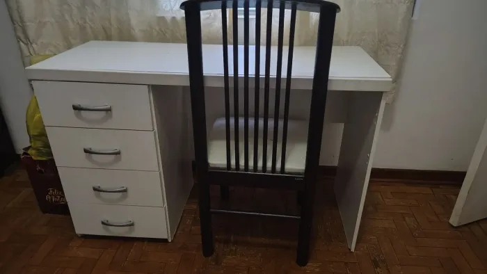 Mesa escritório computador