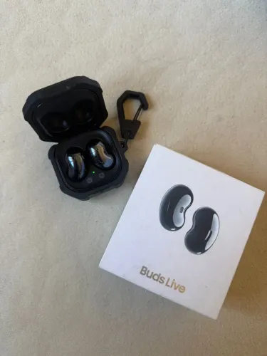 Fone de ouvido Samsung galaxy buds live preto