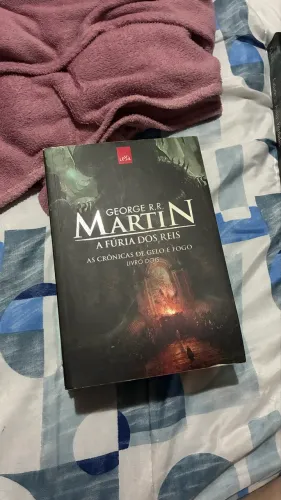 A Fúria dos Reis (Livro 02 de As Crônicas de Gelo e Fogo)