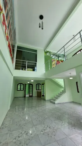 JARDIM PORTUGAL - Bacelar Imóveis vende ou aluga casa triplex, Augusto Montenegro