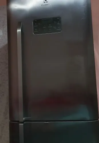 Geladeira inverter Eletrolux