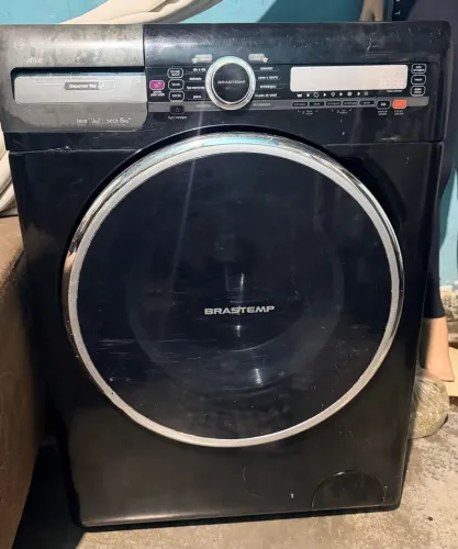 Máquina lava e seca Brastemp