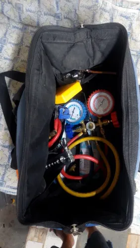 Divido 3 Vezes bolsa profissional marca Dexter com ferramentas técnico de refrigeração 