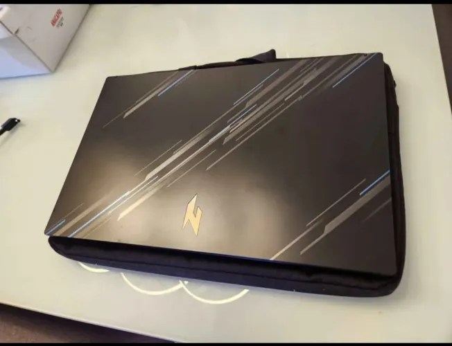 NOTBOOK ACER NITRO V15 + UPGRADE TORRANDO