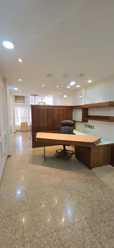 Sala Comercial para venda na Tijuca - 49 m² | Vaga de Garagem