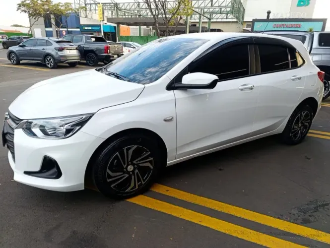 Chevrolet Onix Hatch LT 1.0 12V Flex Mec. 4P 2024