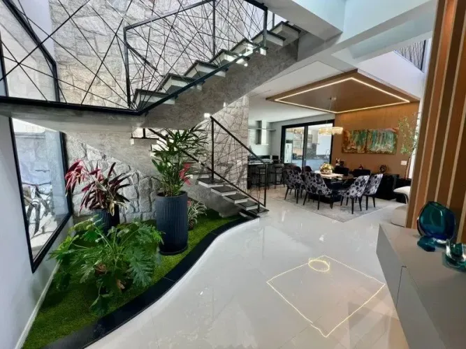 Comprar/vendo: Casa à venda, sobrado novo de altíssimo padrão, no condomínio Reserva da Se