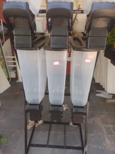 Expositor de racao