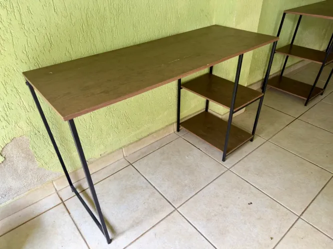 Móveis para Escritório - Duas Unidades - Perfeitos